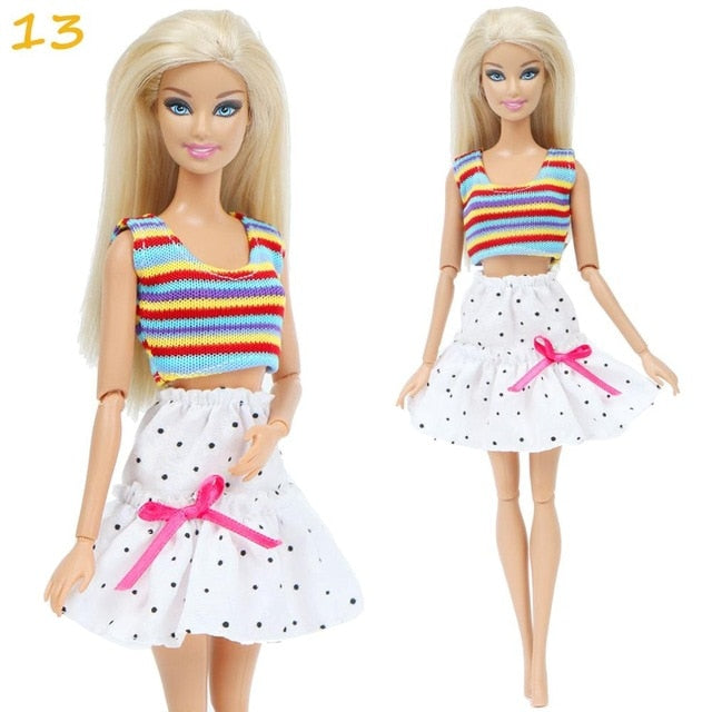 Šaty pro Barbie