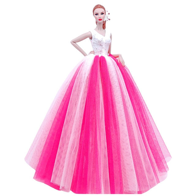 Plesové šaty pro panenku Barbie