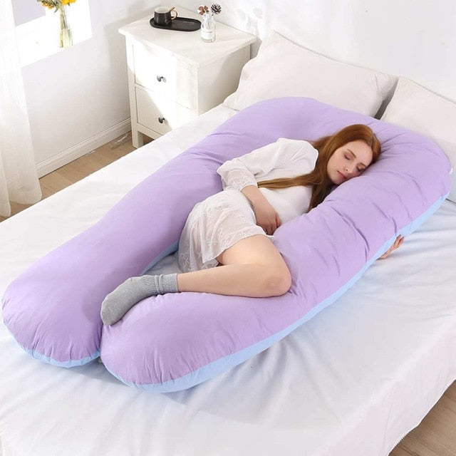 Těhotenský polštář na spaní